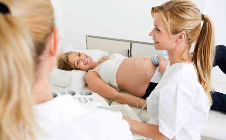 国外可以做无创dna，其技术主要采取抽孕妇的血来检测胎儿是否正常