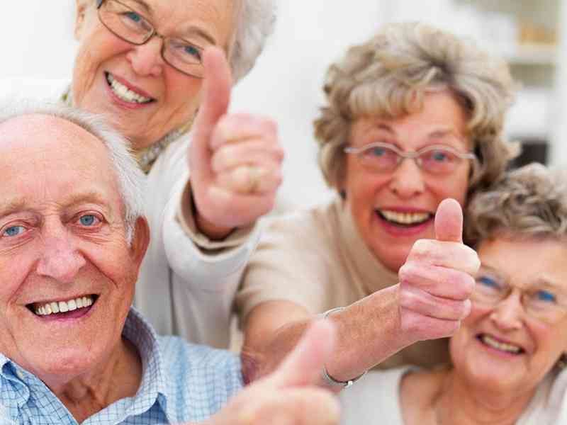 钙尔奇用于老年人的钙补充，因为人老了钙就会流失的很快