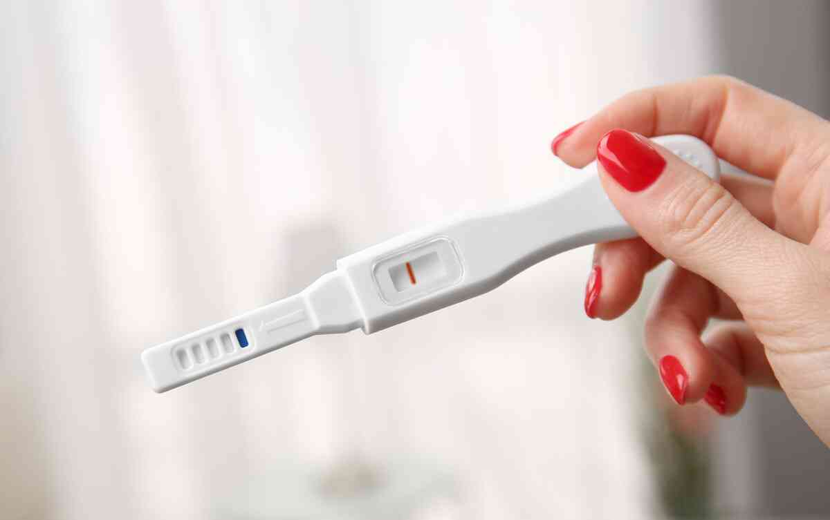 验孕棒在性生活受孕后2周使用比较准