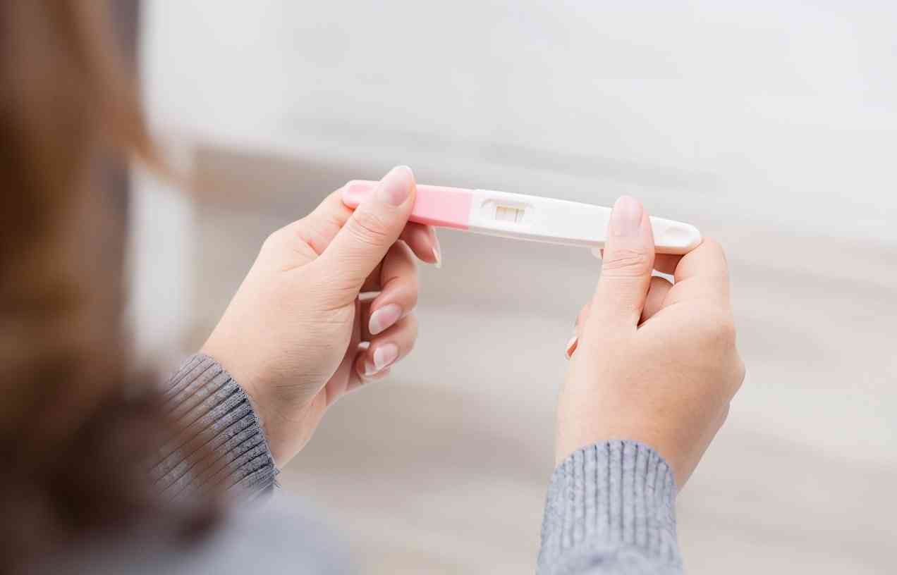 早孕试纸多久能测出怀孕？早孕试纸正确的使用方法_子宫