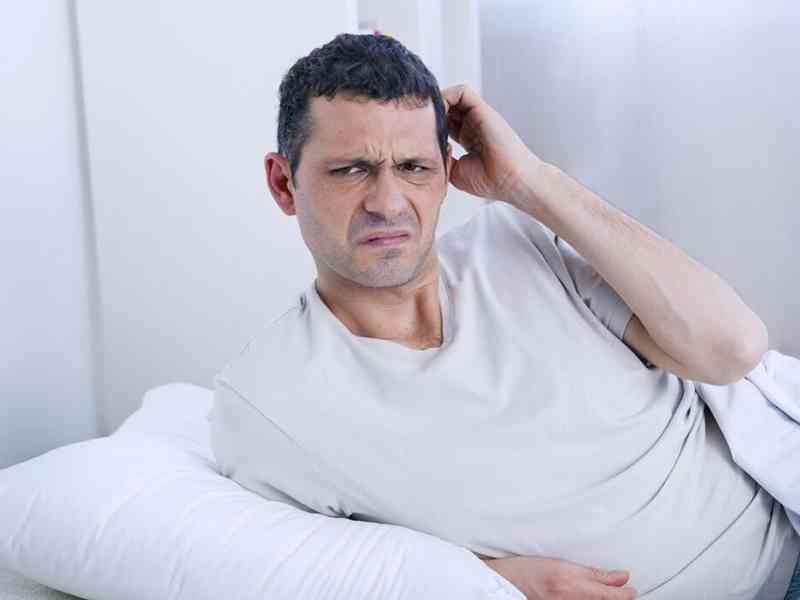 生精胶囊服用后可能出现头晕,以及恶心、呕吐等副作用