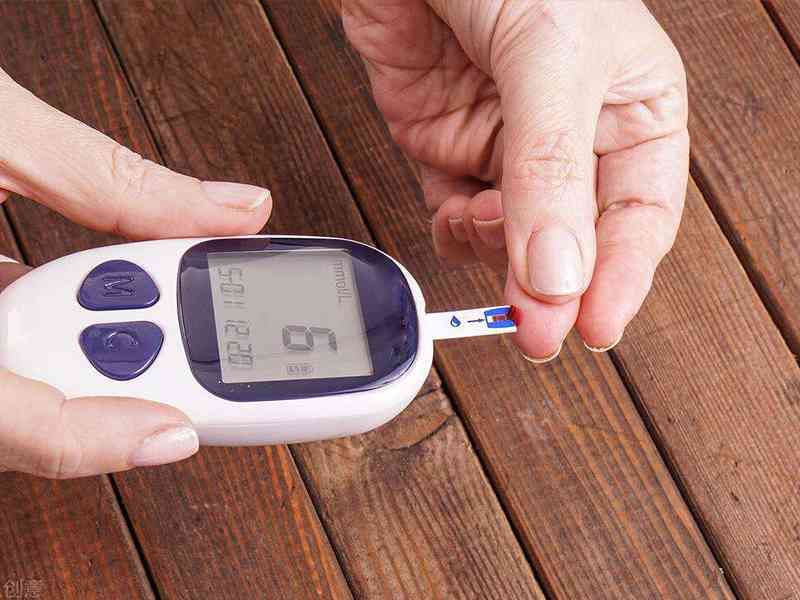 自己测血糖可以使用血糖检测仪