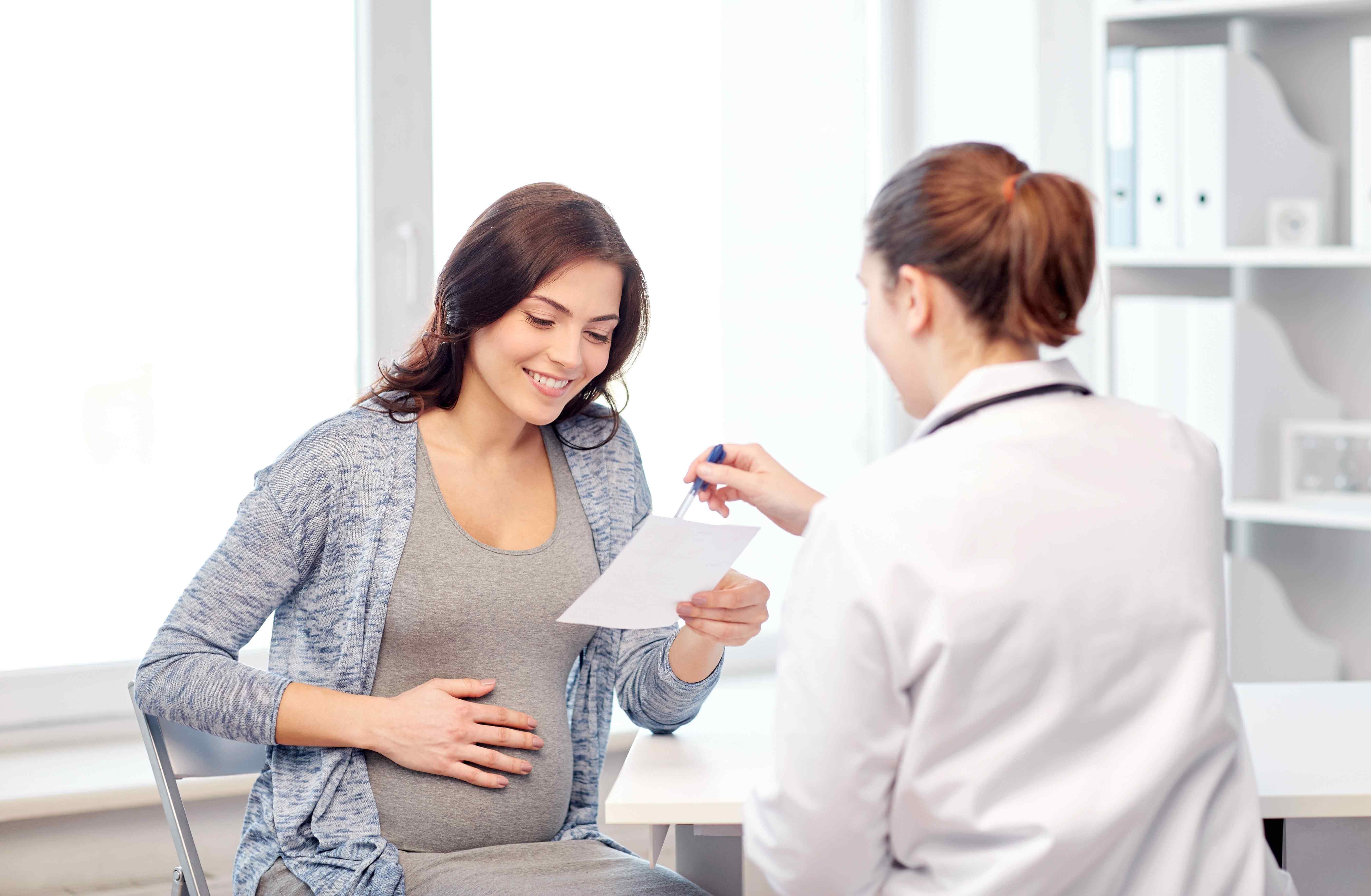 孕期补钙能够有效预防妊娠高血压