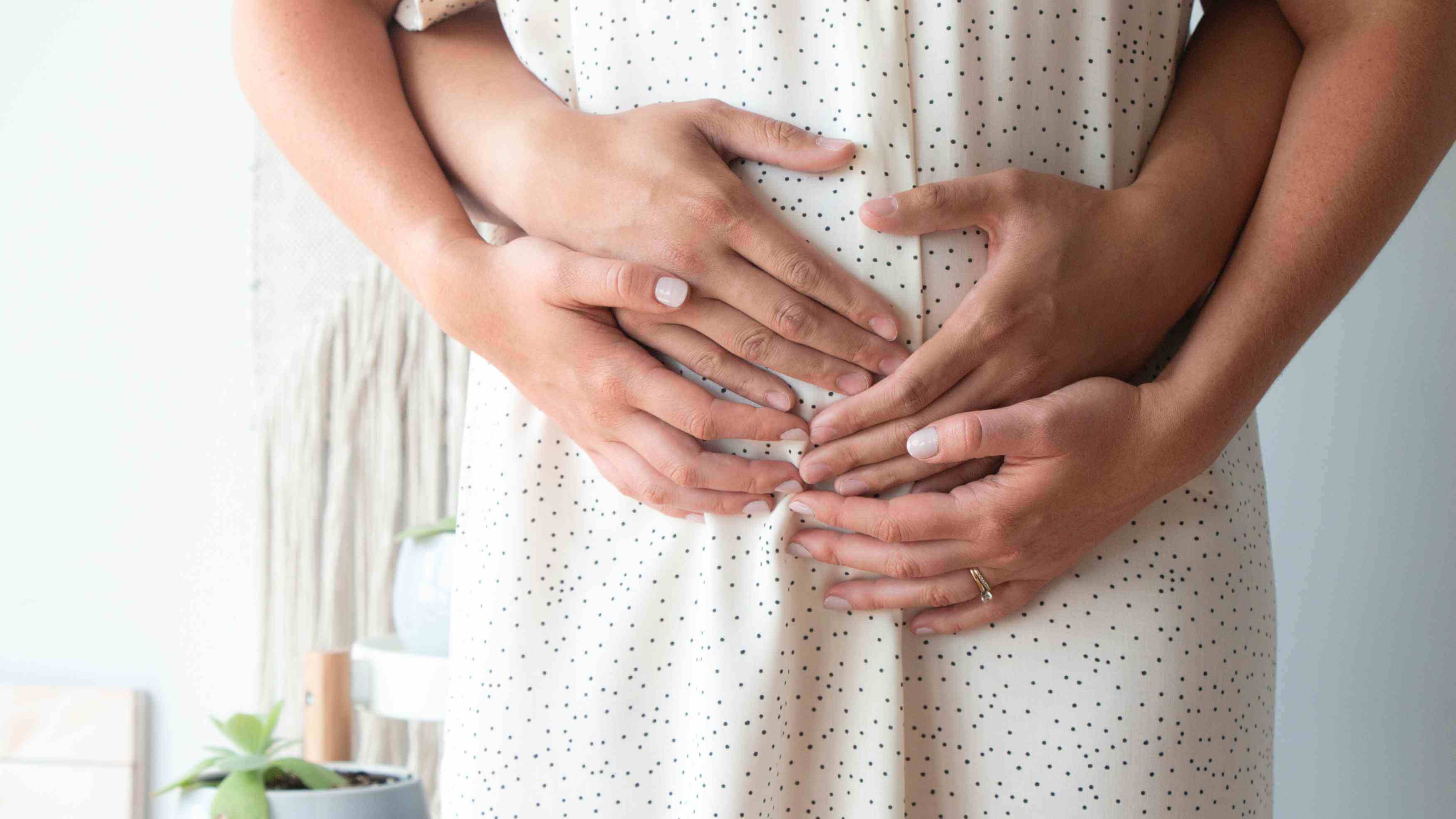 孕妇使用白花油可能导致死胎或流产