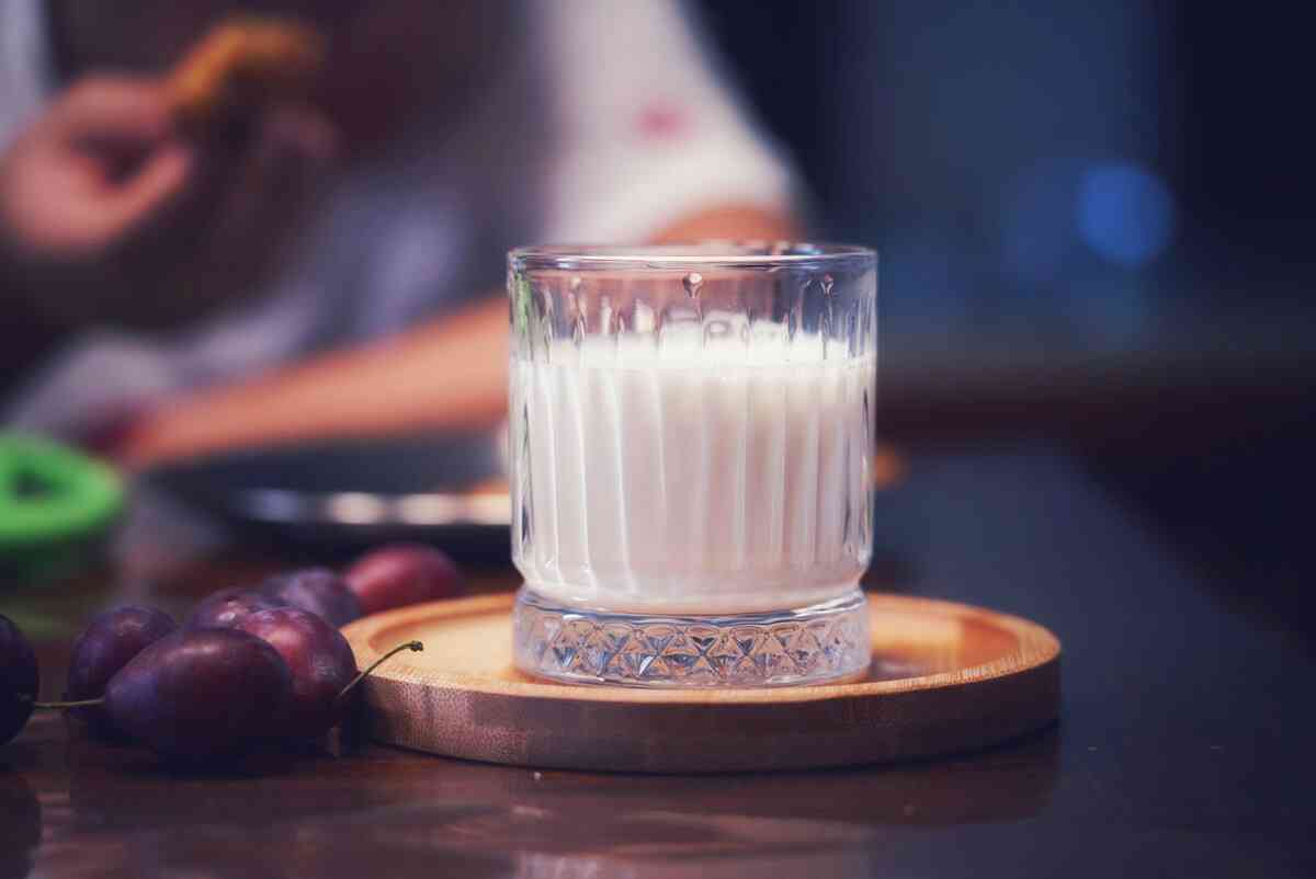 牛奶和柠檬水同喝不利于消化吸收