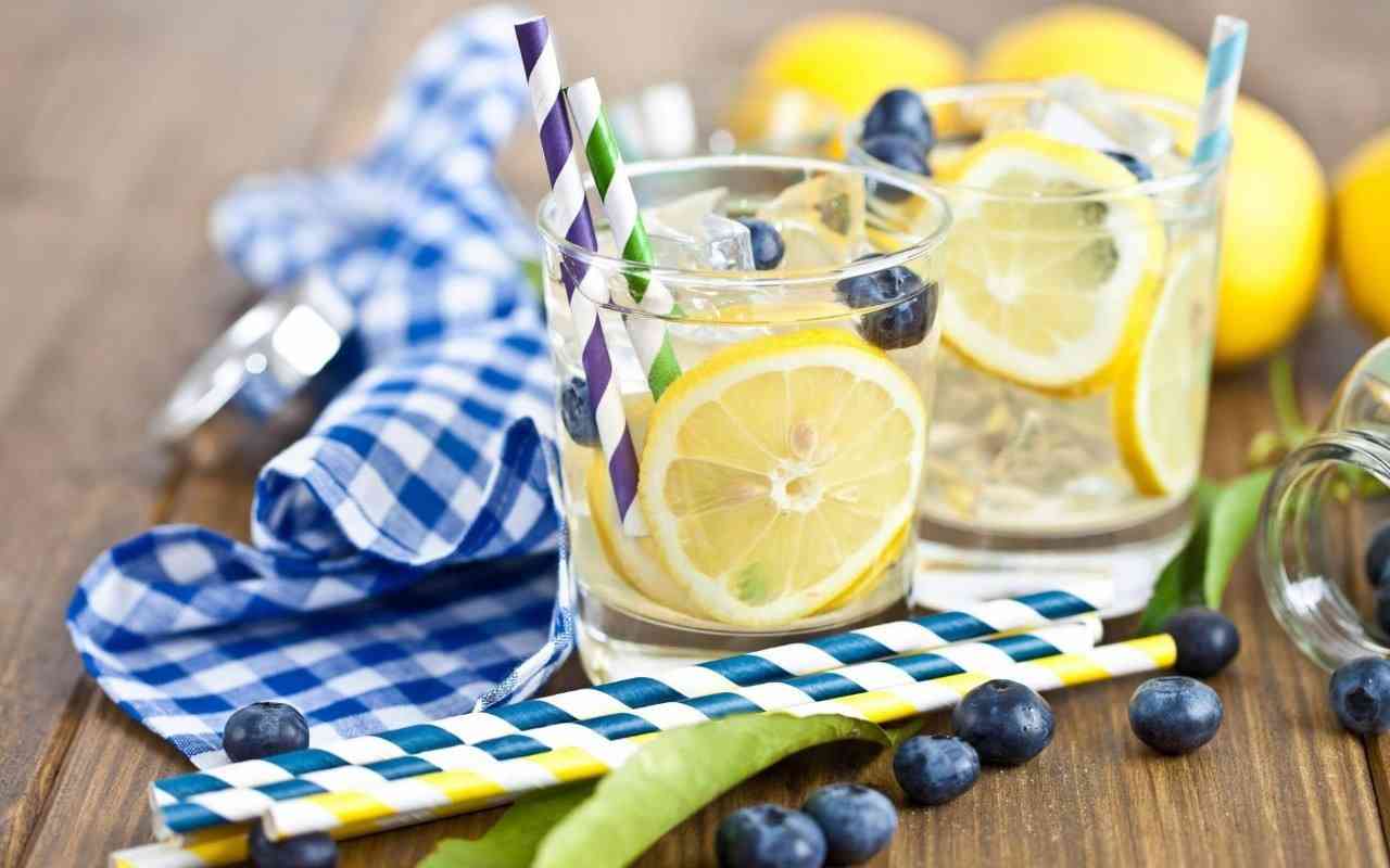 柠檬水帮助提高身体抵抗力