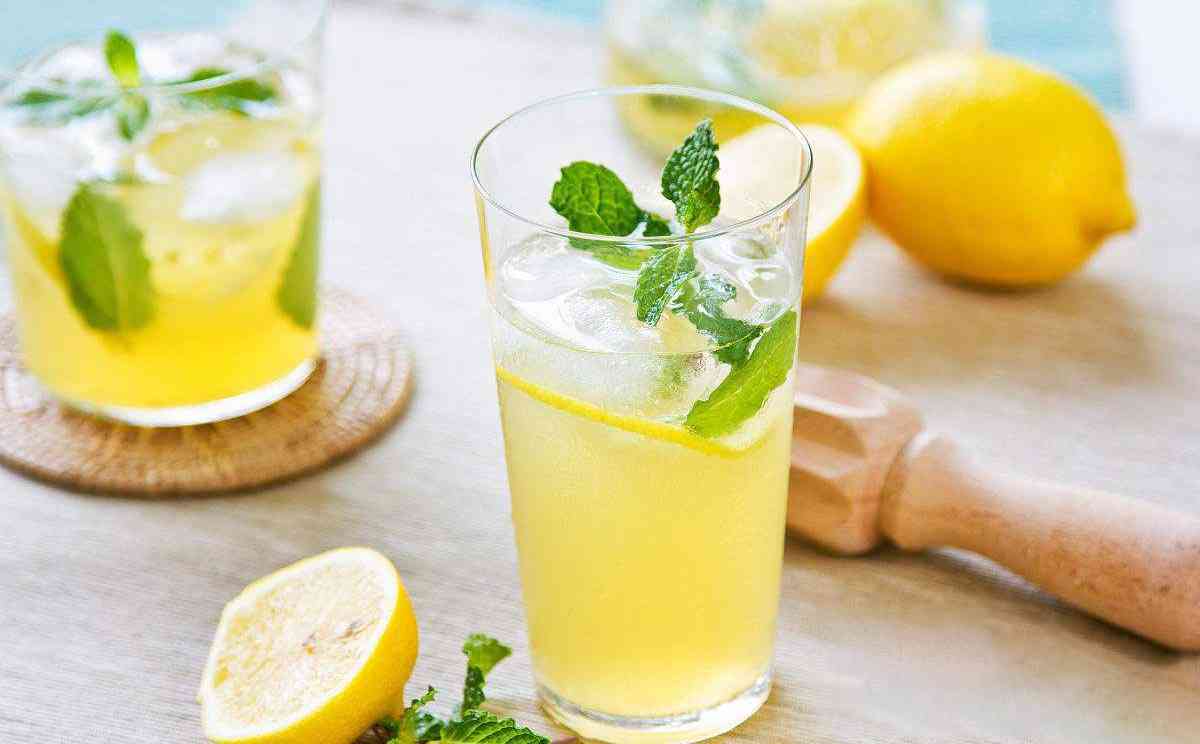 柠檬水有增进食欲、促进消化功能的营养价值