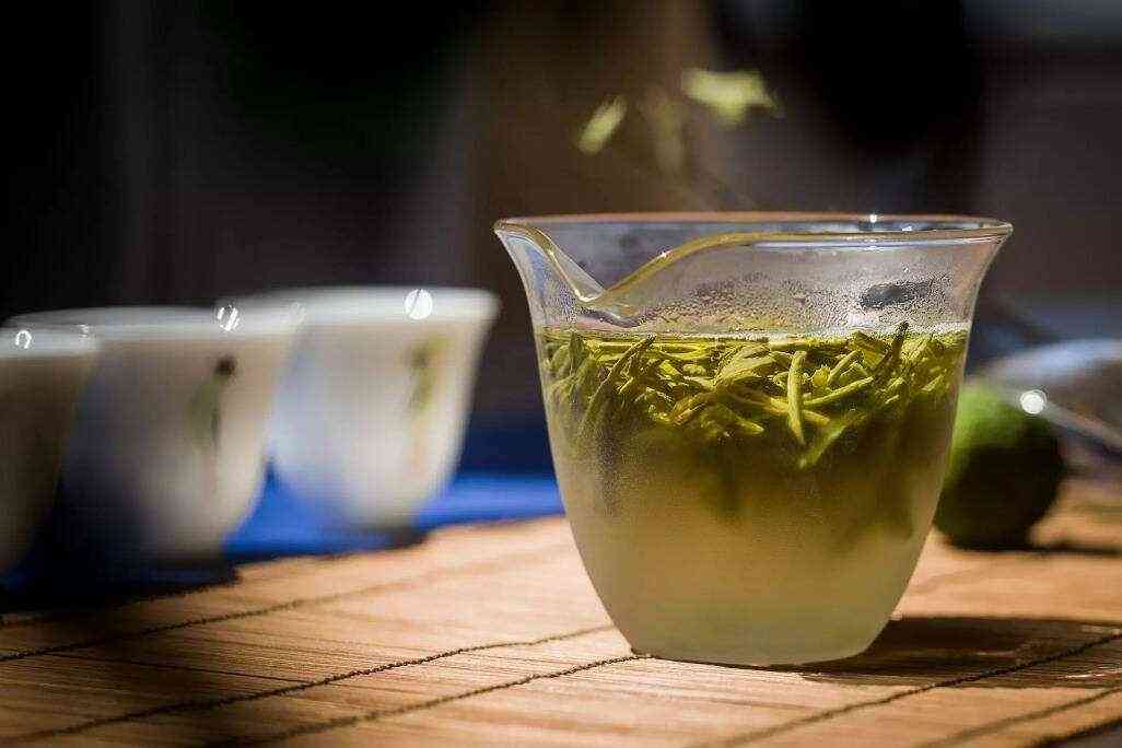 绿茶有醒脑提神的作用