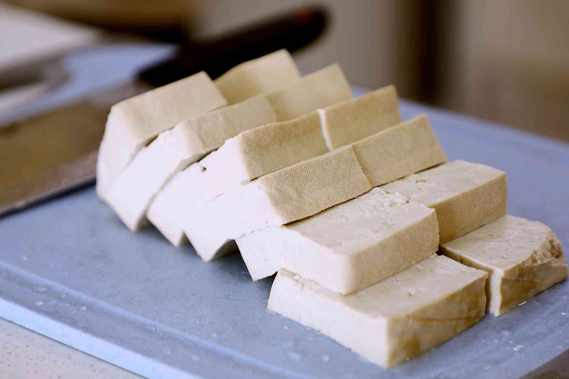 豆腐含有优质蛋白能够增加肌肉量