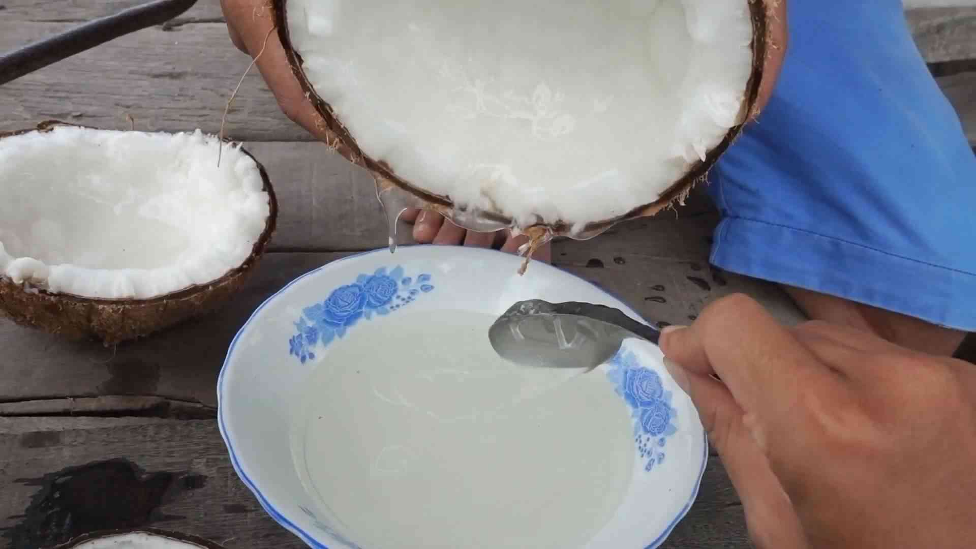 椰子汁可以帮助美容抗衰