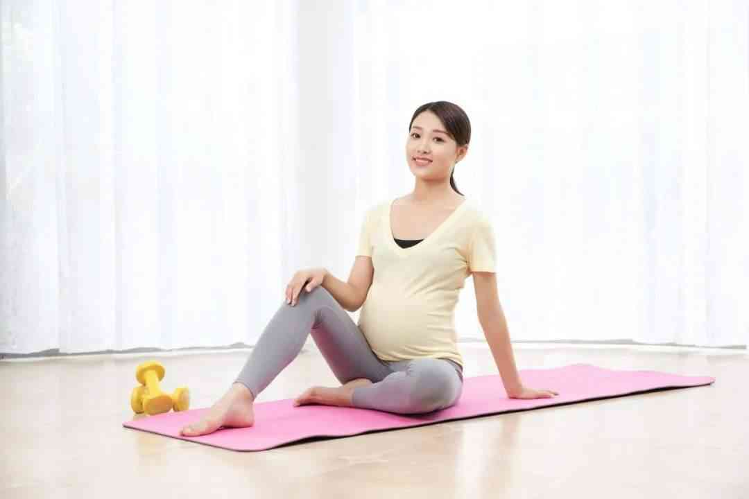 孕妇缓解腰痛的动作