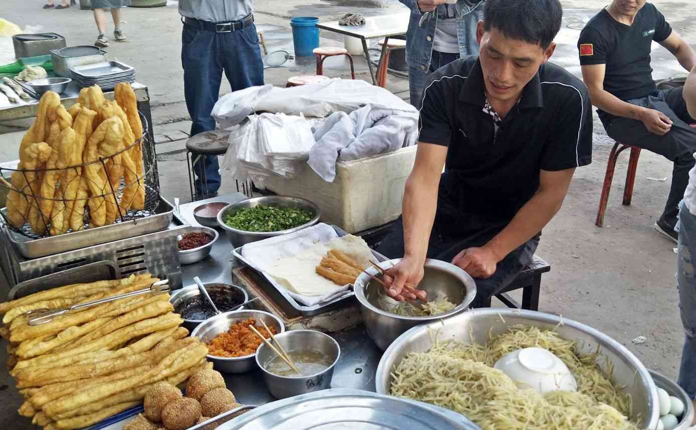 路边购买的早餐影响孩子身体发育