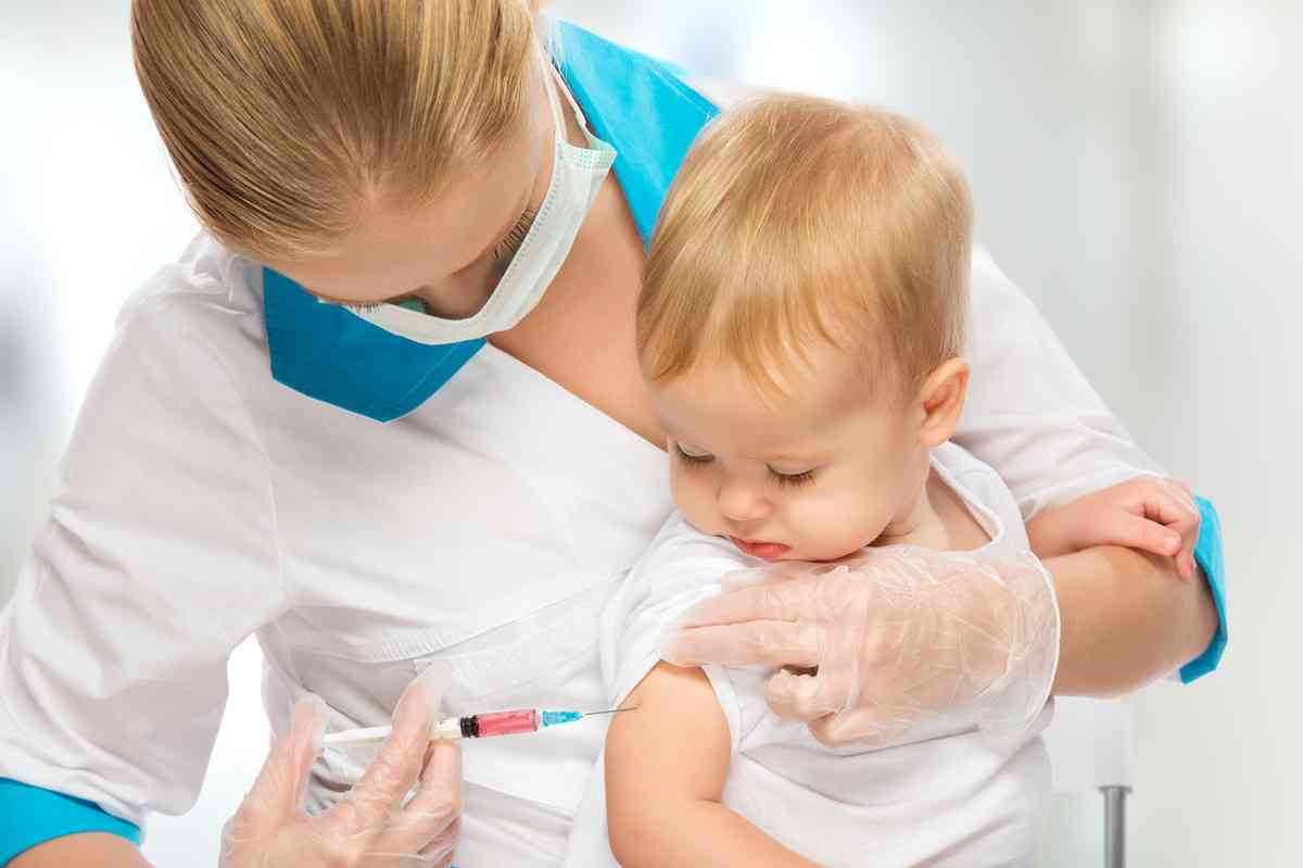 接种脊灰疫苗注意每针的间隔时间