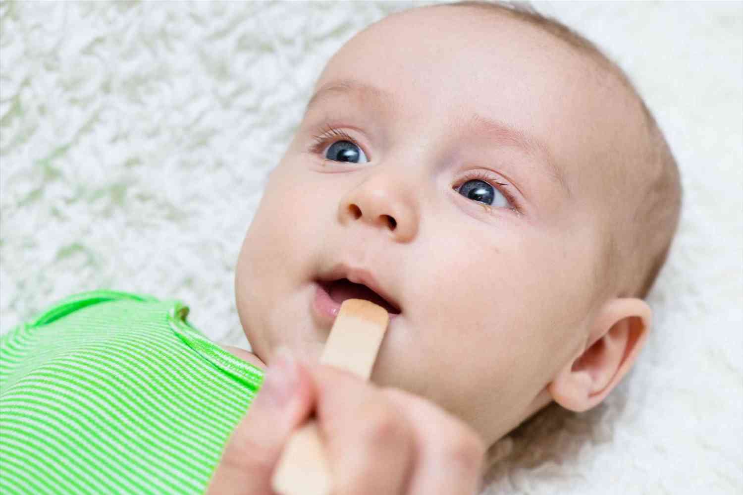 轮状病毒疫苗适用于6周龄~3岁的婴幼儿