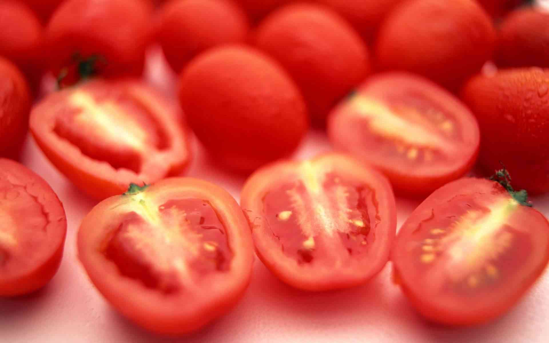 不宜吃未成熟的西红柿