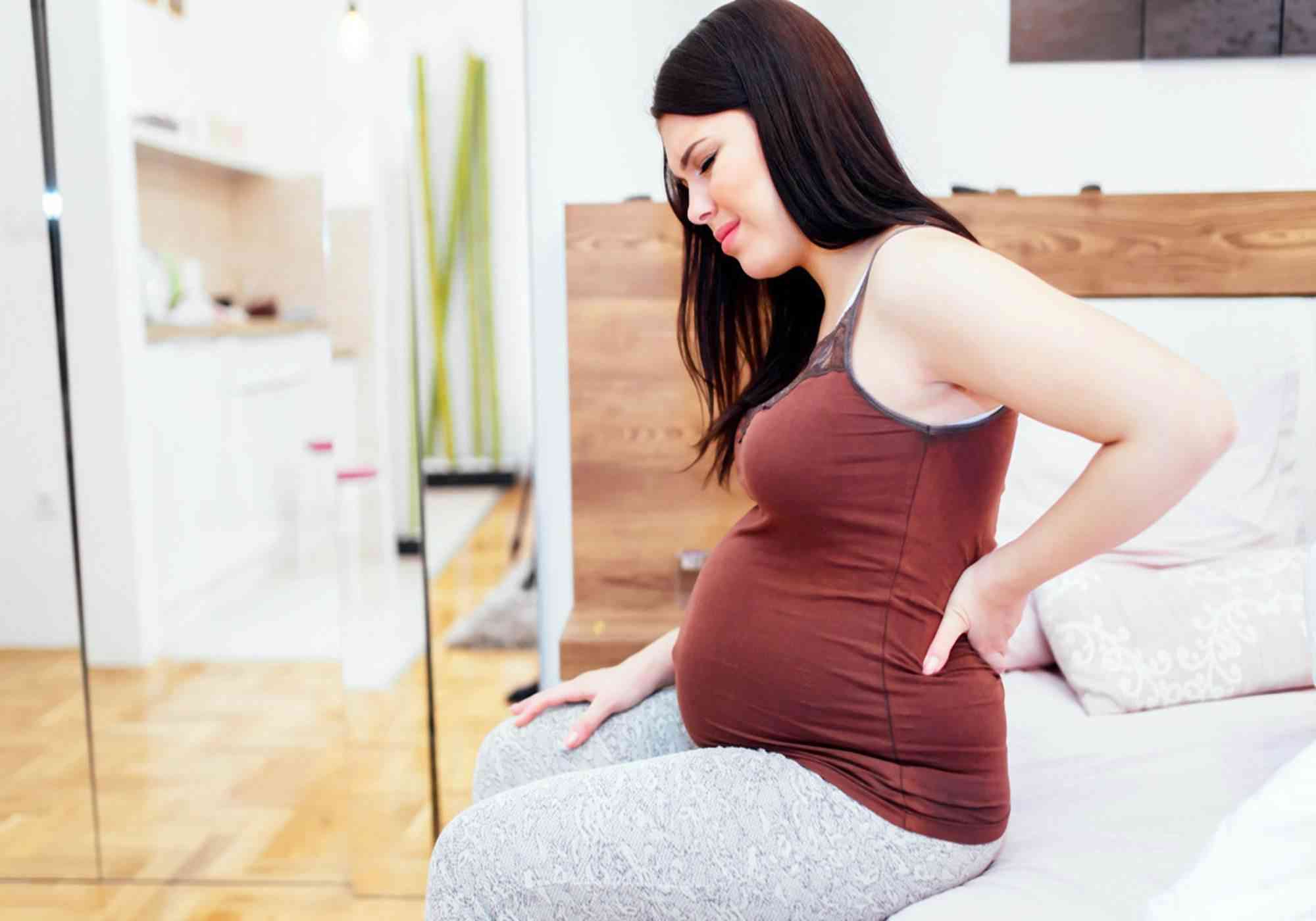 激素水平变化会导致孕期胯骨疼