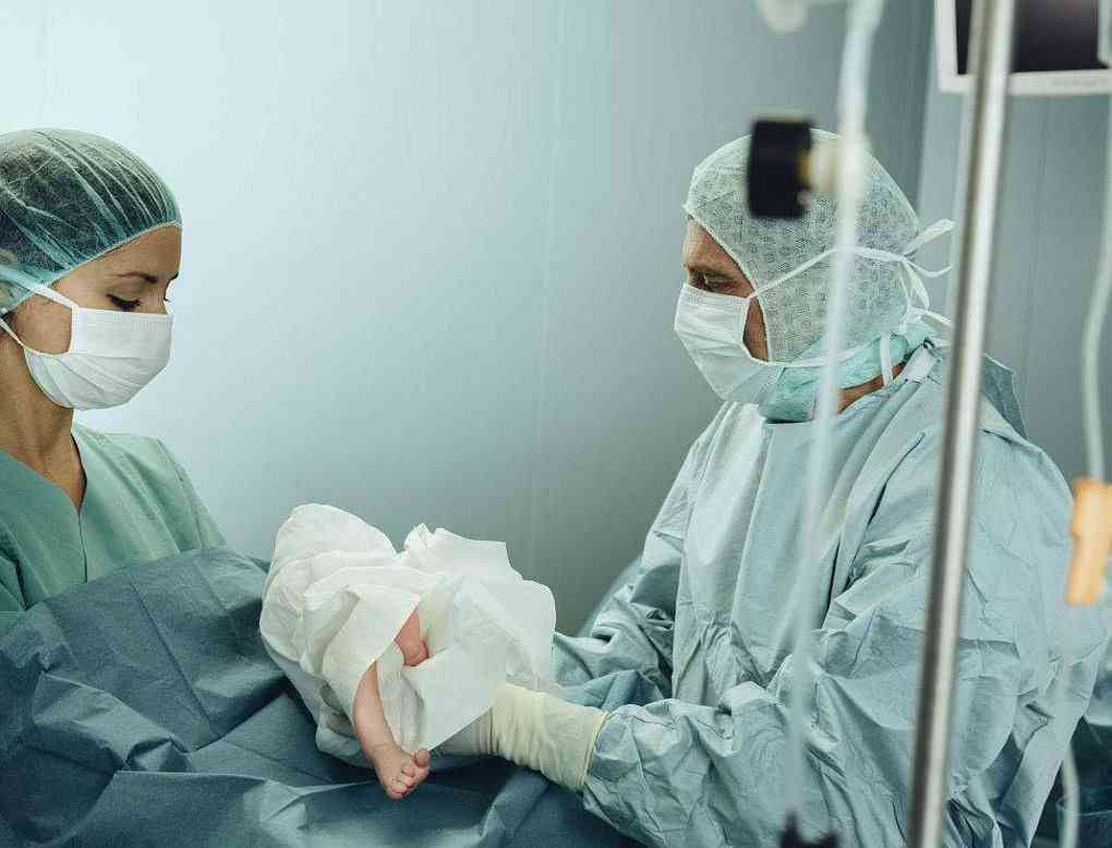 剖腹产和顺产都是分娩方式的一种
