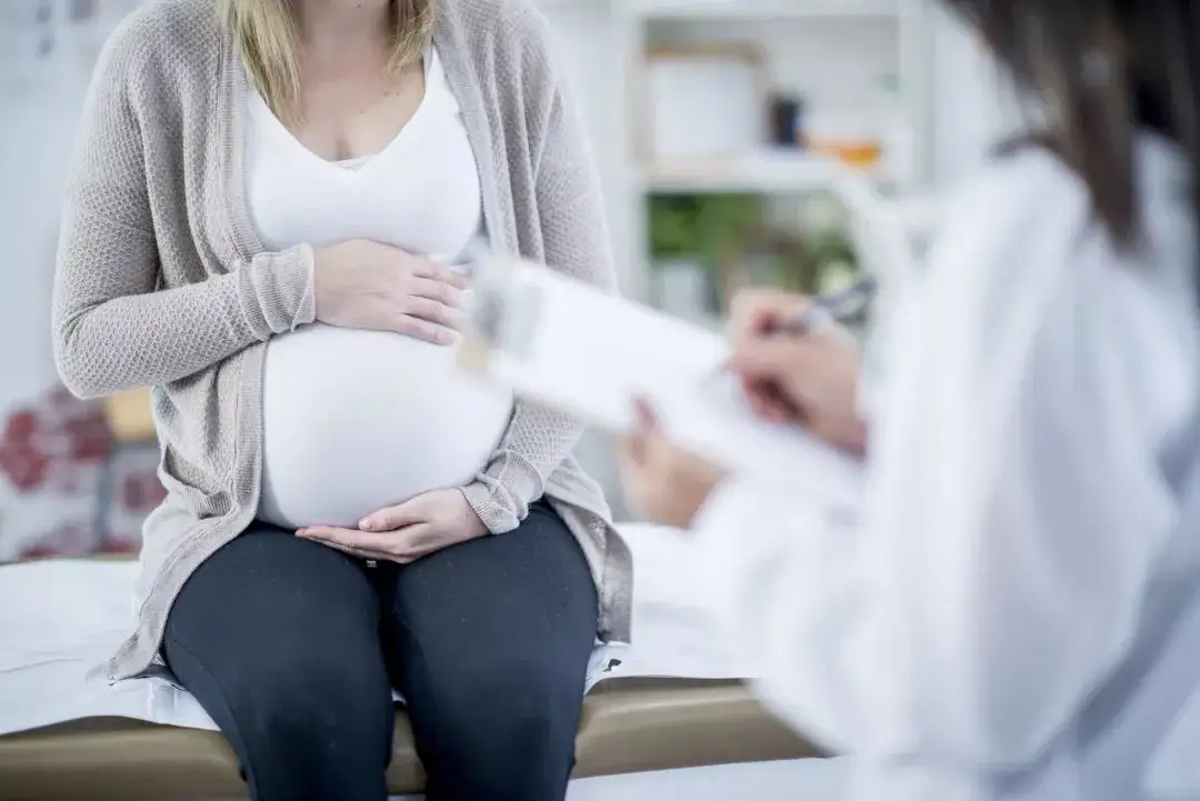 孕妇用力排便可能会导致先兆流产