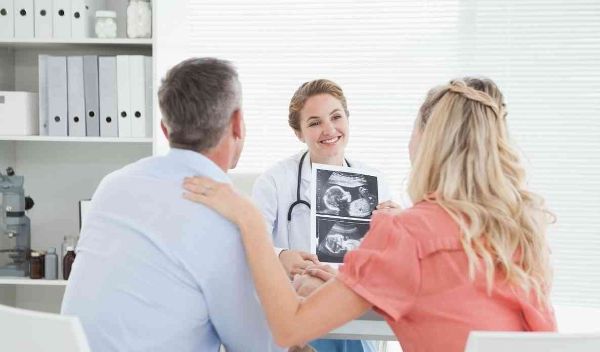 孕期注意遵医嘱定期B超检查
