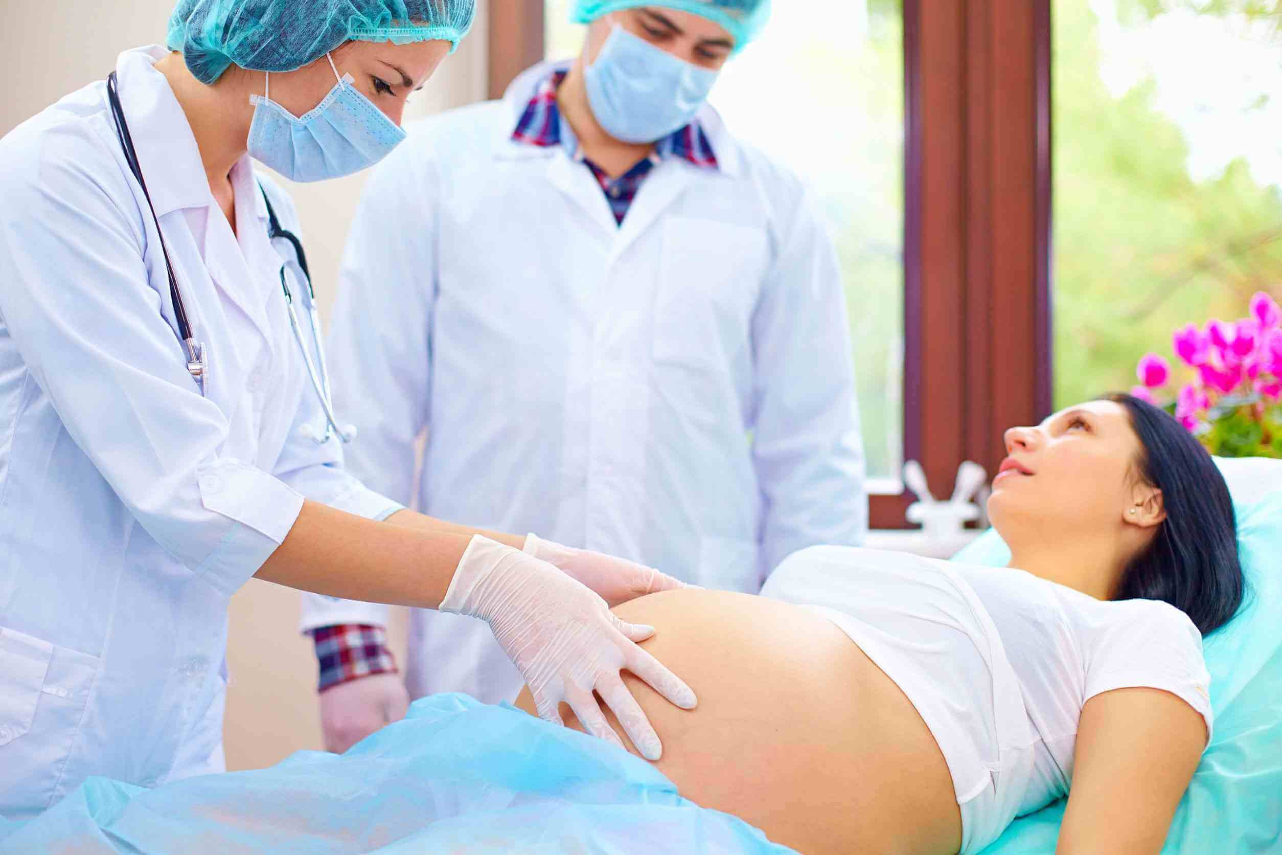 孕妇分娩建议选择正规大型医院