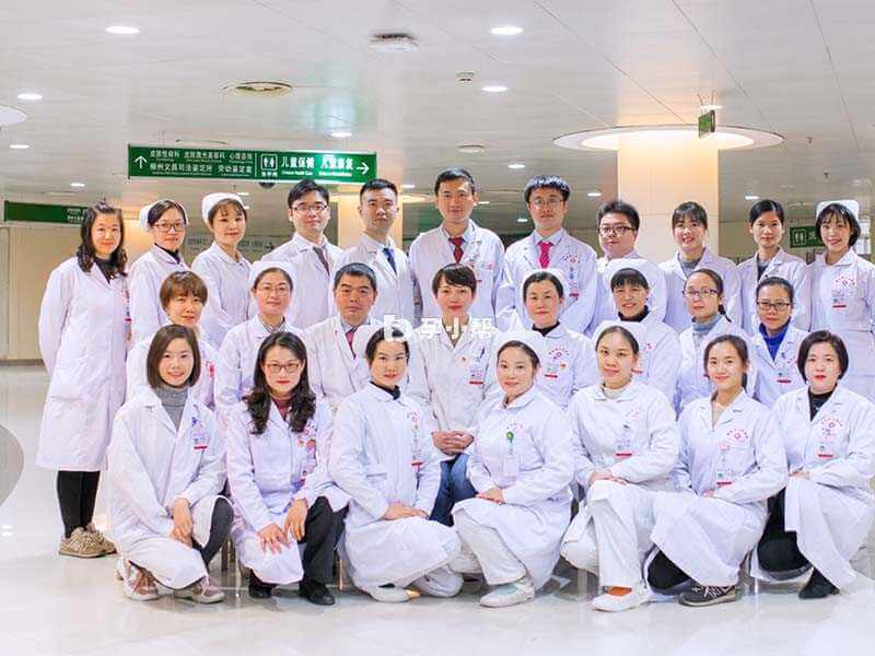 柳州市人民医院资深专家团队