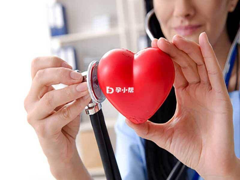 心血管系统症状是该病的主要症状
