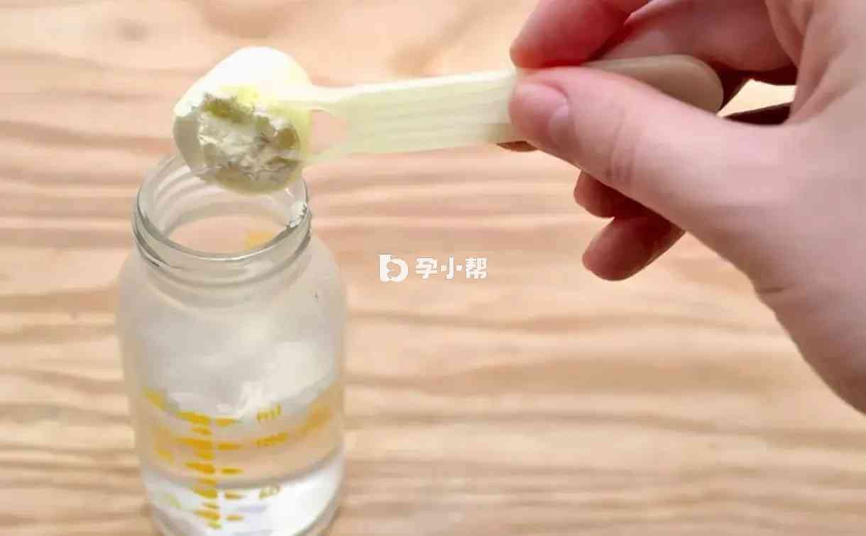 三段奶粉能为宝宝补充蛋白质