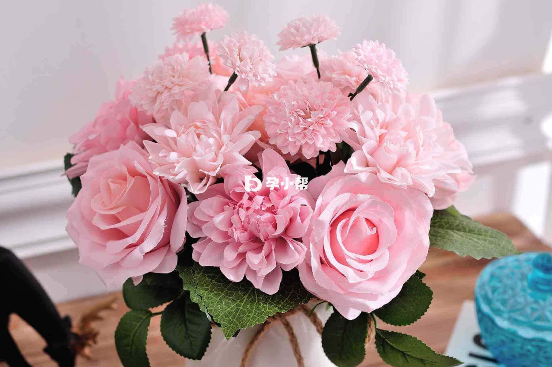 梦见假花跟真的一样是好梦