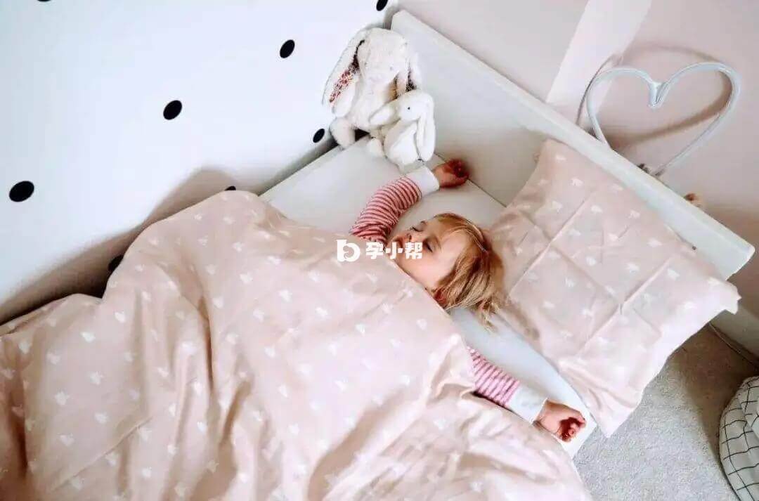 宝宝睡眠时间参考