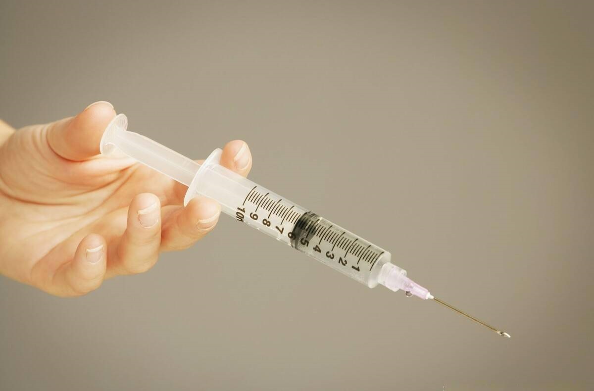 出血热疫苗一共需要注射三针