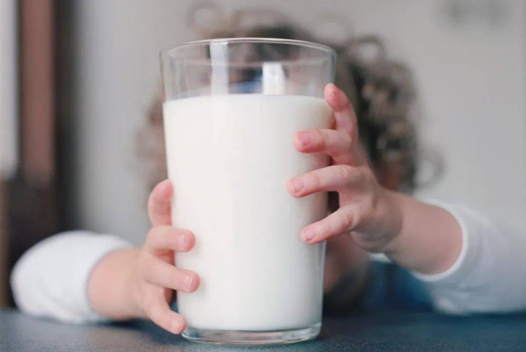 儿童奶粉不能和药物混合服用
