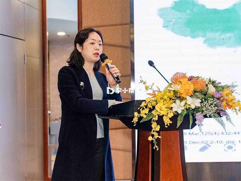 龚衍医生作《不孕不育诊疗路径》主题报告