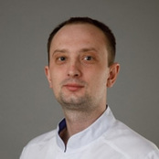 Колязин Максим Алексеевич 医学博士