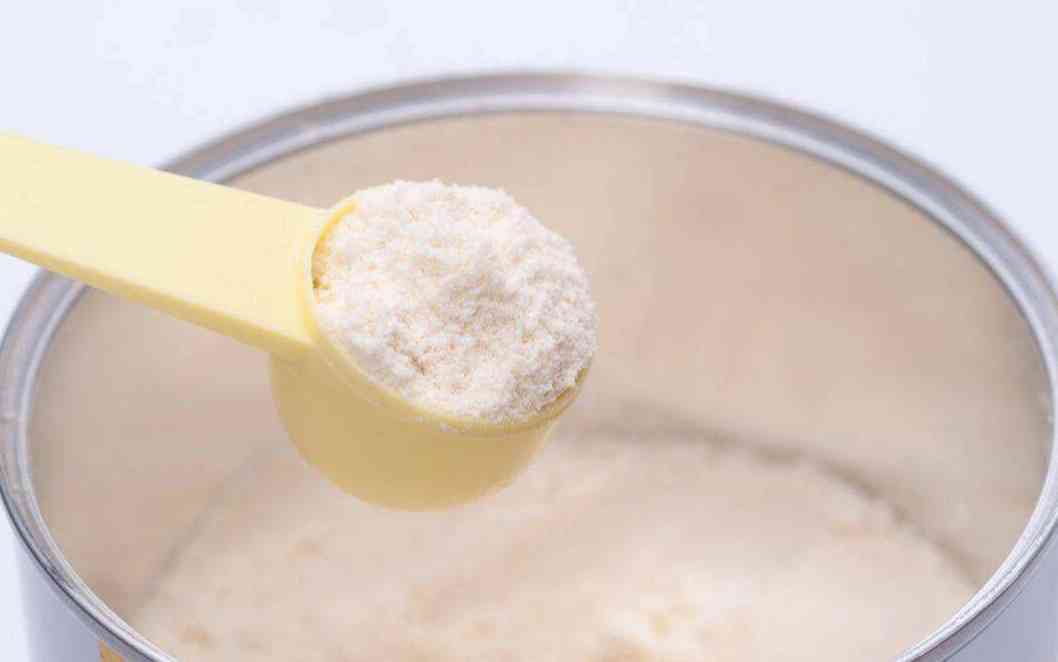 婴儿奶粉也称作母乳化奶粉