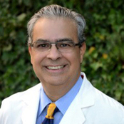 Carlos E. Soto-Albors 医学博士
